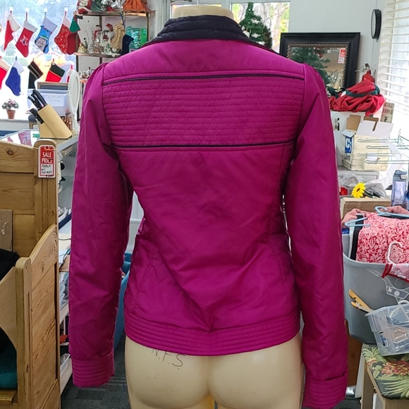 Coat - Picture 2 of 6